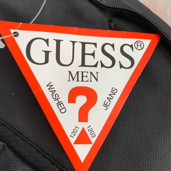 GUESS men’s Unisex Black /red 100% nylon backpack NWT - Picture 2 of 9